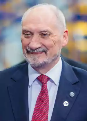 antoni macierewicz