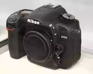 nikon d7500