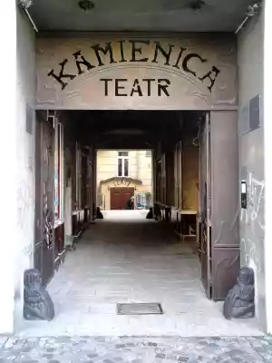 teatr kamienica